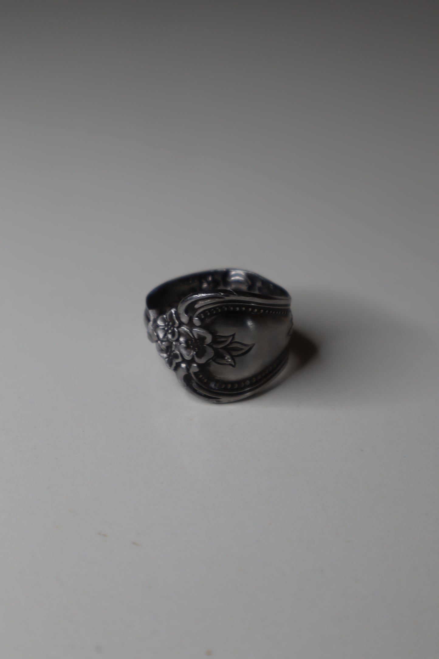 Three dotted rose stainless steel spoon ring